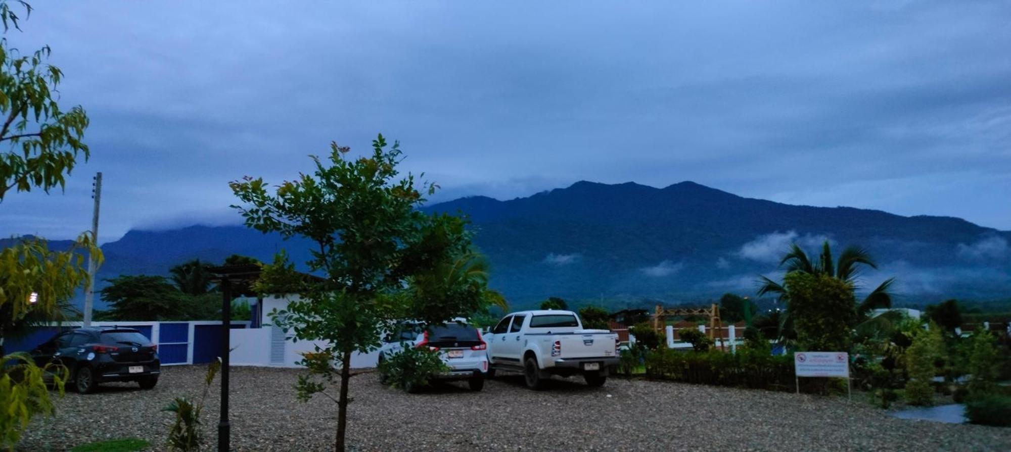 Poonsap Homestay Нан Экстерьер фото