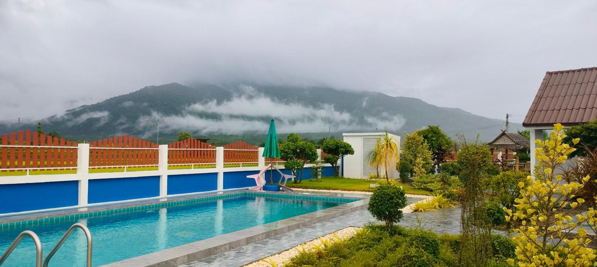 Poonsap Homestay Нан Экстерьер фото