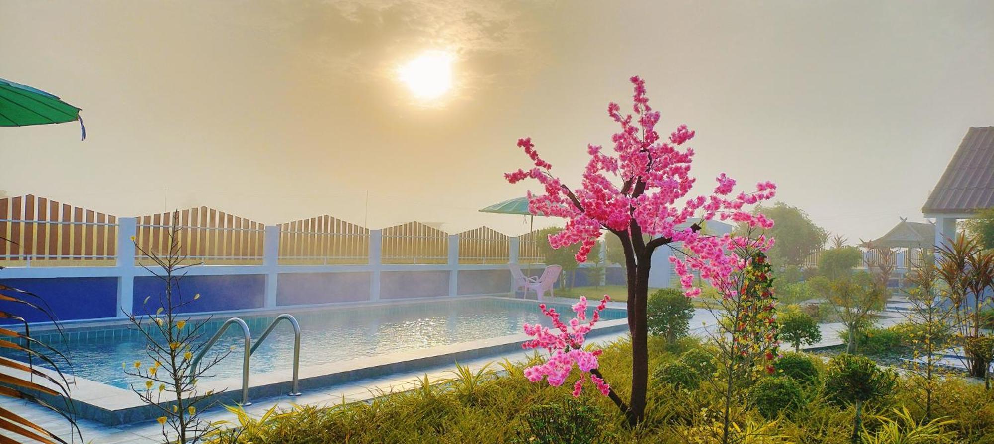 Poonsap Homestay Нан Экстерьер фото